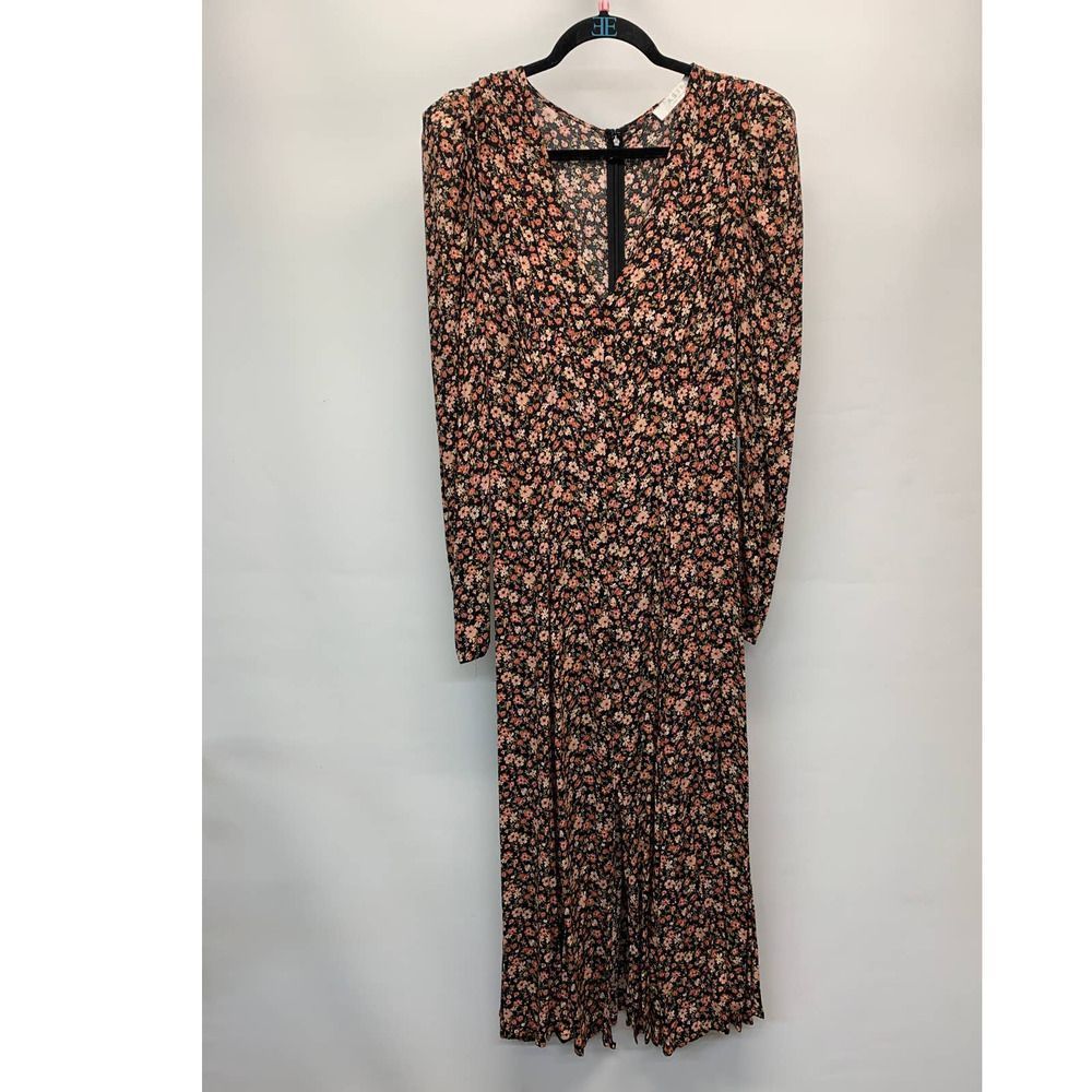 ASTR The Label Covered Button Midi Dress